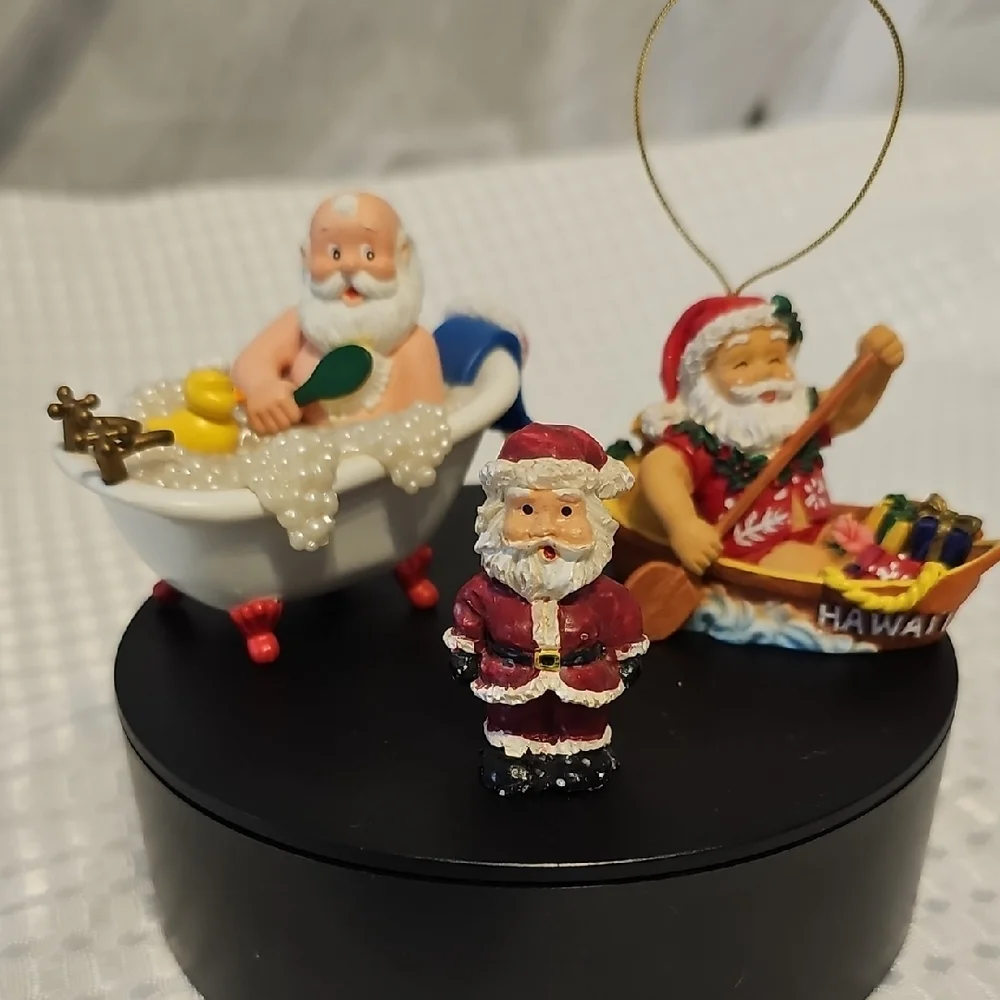 Santa Claus Holiday Ornament And Figurine Set - Multicolor